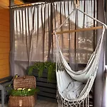 Weekend House 別荘