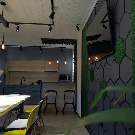 Weekend House Будинок відпочинку Верховина