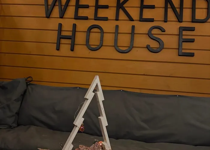 Weekend House Дом отдыха Верховина