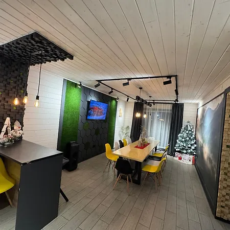 Weekend House Дом отдыха Верховина