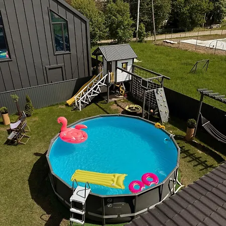 Weekend House Дом отдыха Верховина