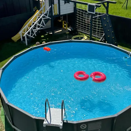 Weekend House Дом отдыха